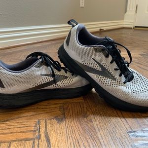 Brooks Revel running shoes